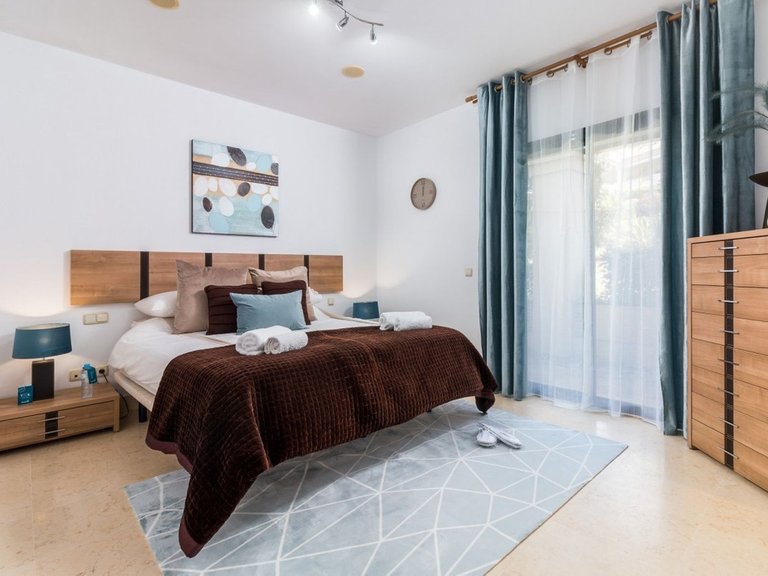 Apartment for Sale in Benahavís, Malaga 14