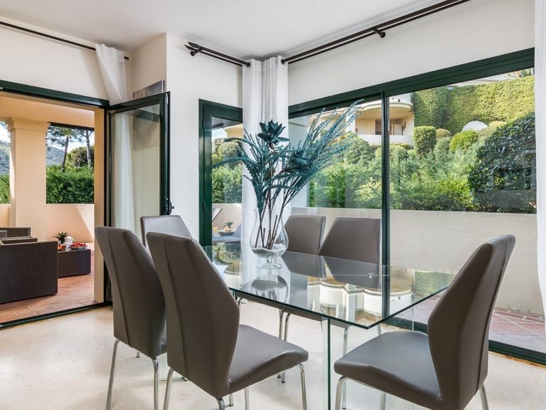 Apartment for Sale in Benahavís, Malaga 7