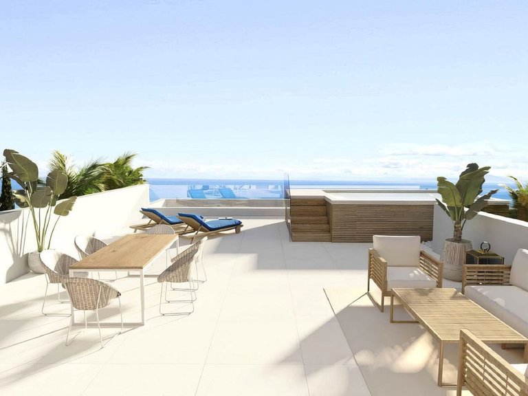 Villa for Sale in Sotogrande, Cadiz 2