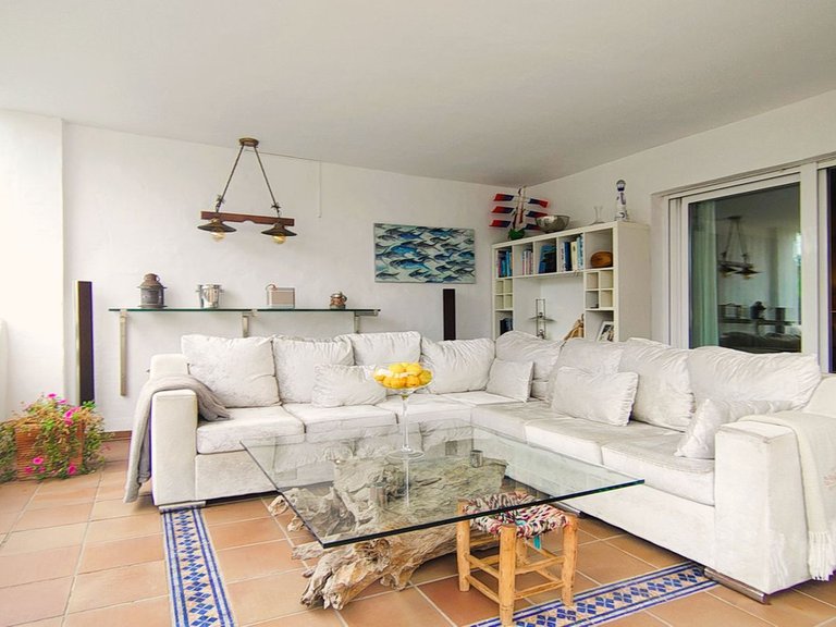 Apartment for Sale in Selwo, Malaga 2
