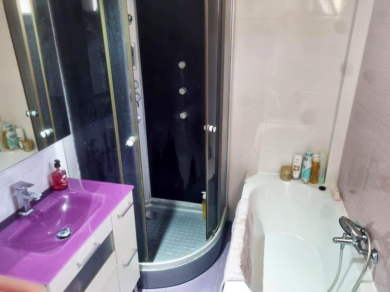 Apartment for Sale in Benalmadena Costa, Malaga 10