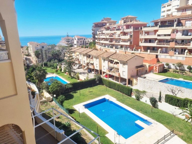 Apartment for Sale in Benalmadena Costa, Malaga 16