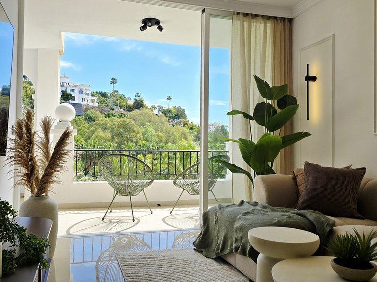 Apartment for Sale in La Quinta, Malaga 28