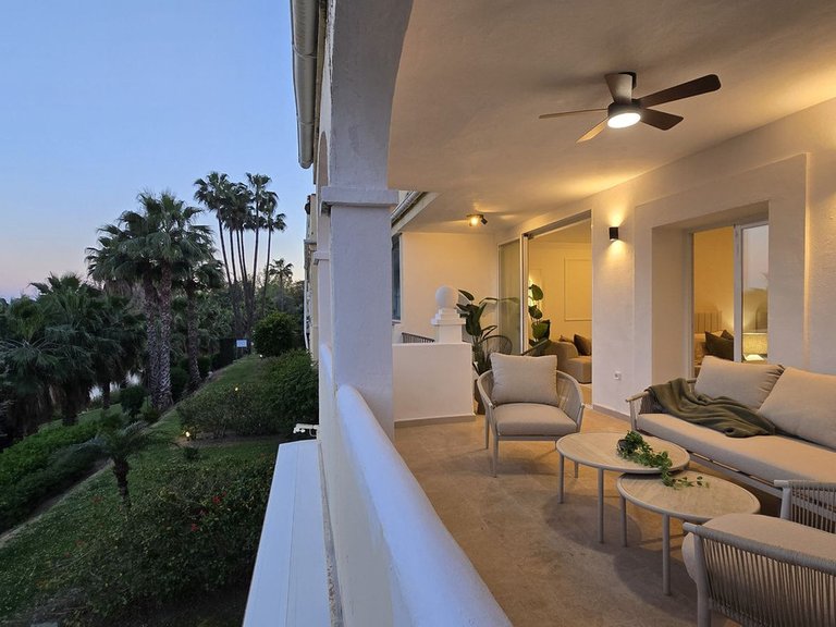 Apartment for Sale in La Quinta, Malaga 34