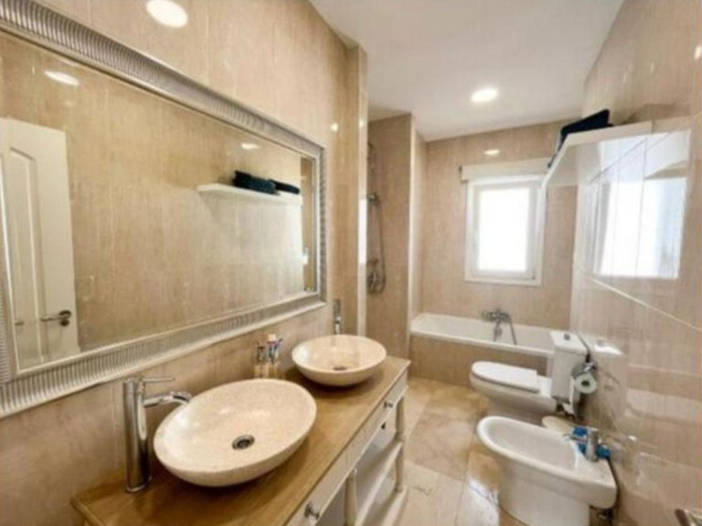 Villa for Sale in San Roque, Cadiz 13