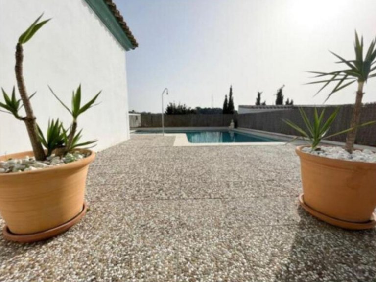 Villa for Sale in San Roque, Cadiz 19