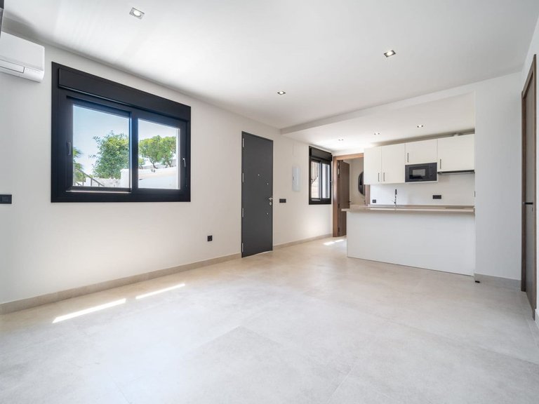 Apartment for Sale in Costa del Sol, La Cala De Mijas, Malaga 10