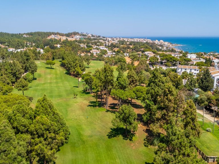 Apartment for Sale in Costa del Sol, La Cala De Mijas, Malaga 2