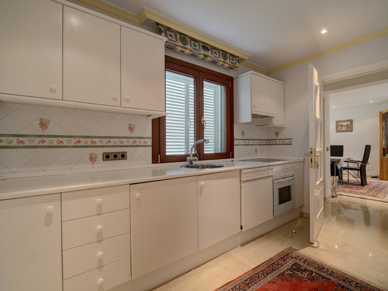 Villa for Sale in Costalita, Malaga 27