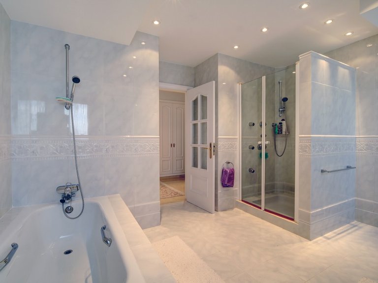 Villa for Sale in Costalita, Malaga 32