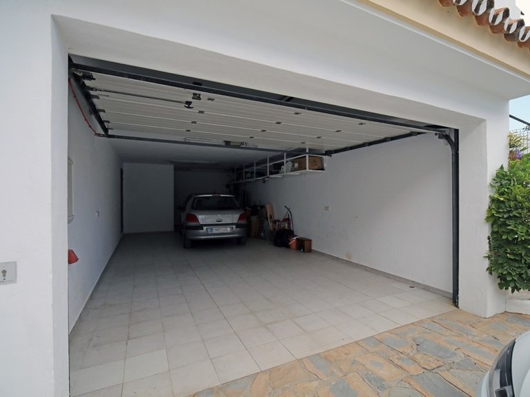 Villa for Sale in Costalita, Malaga 39