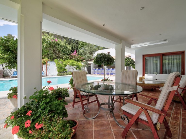 Villa for Sale in Costalita, Malaga 9