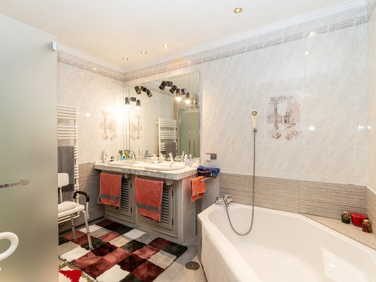 Villa for Sale in Marbesa, Malaga 18