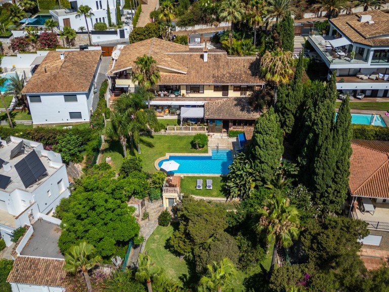 Villa for Sale in Marbesa, Malaga 3