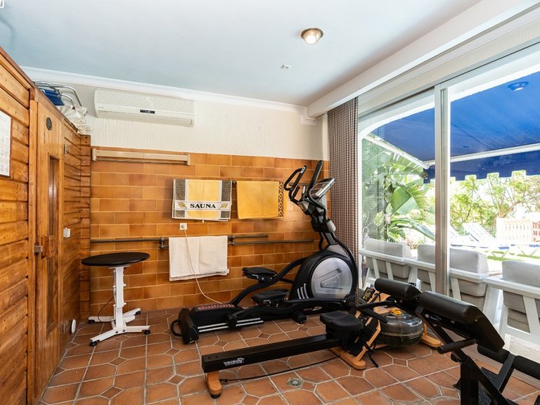 Villa for Sale in Marbesa, Malaga 40