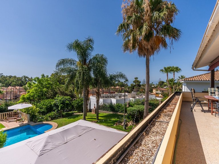 Villa for Sale in Marbesa, Malaga 5