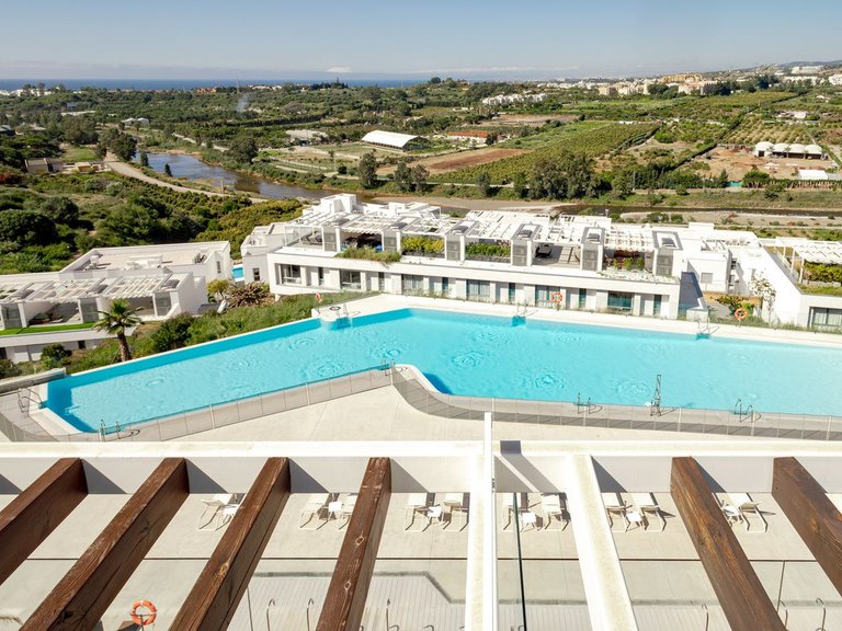 Apartment for Sale in Cancelada, Malaga 18