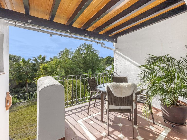 Villa for Sale in Istán, Malaga 2