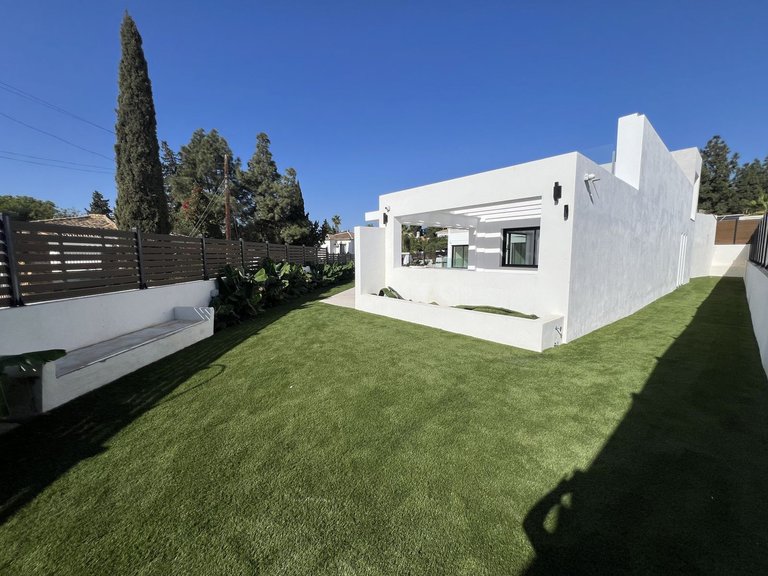 Villa for Sale in Mijas Costa, Malaga 12