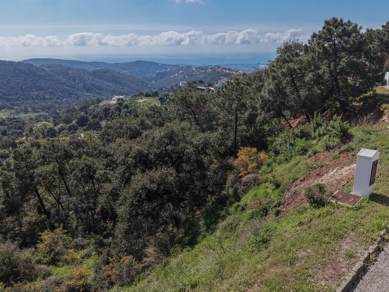 Plot for Sale in Benahavís, Malaga 12