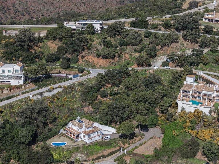 Plot for Sale in Benahavís, Malaga 5