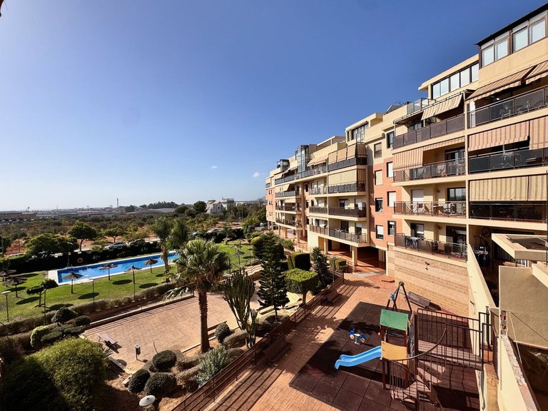 Apartment for Sale in Teatinos, Malaga 1