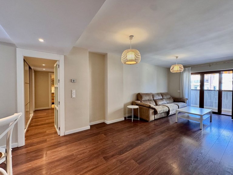 Apartment for Sale in Teatinos, Malaga 7