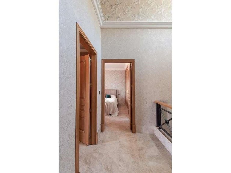 Villa for Sale in Santa Clara, Malaga 10