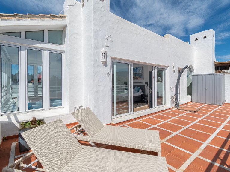 Apartment for Sale in Puerto Banús, Malaga 13