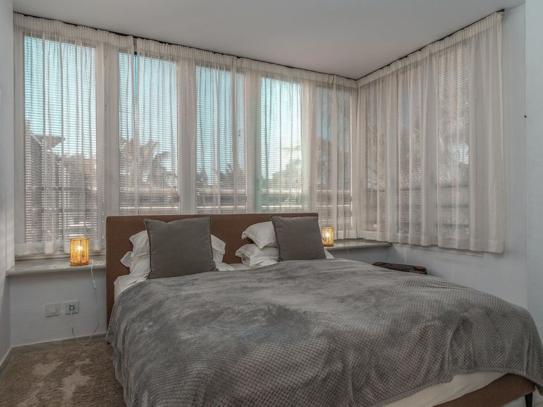 Apartment for Sale in Puerto Banús, Malaga 4