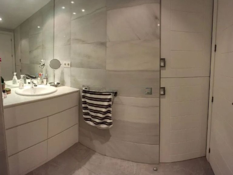 Apartment for Sale in Estepona, Malaga 8
