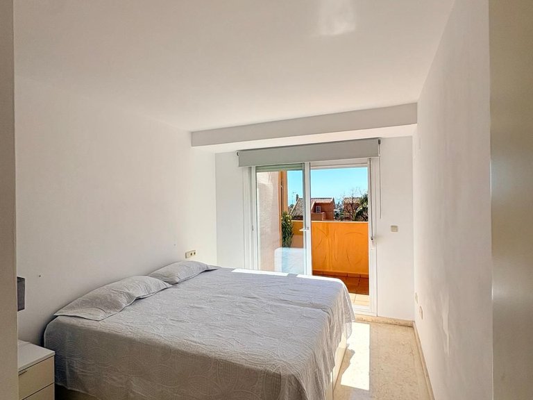 Apartment for Sale in Elviria, Malaga 10