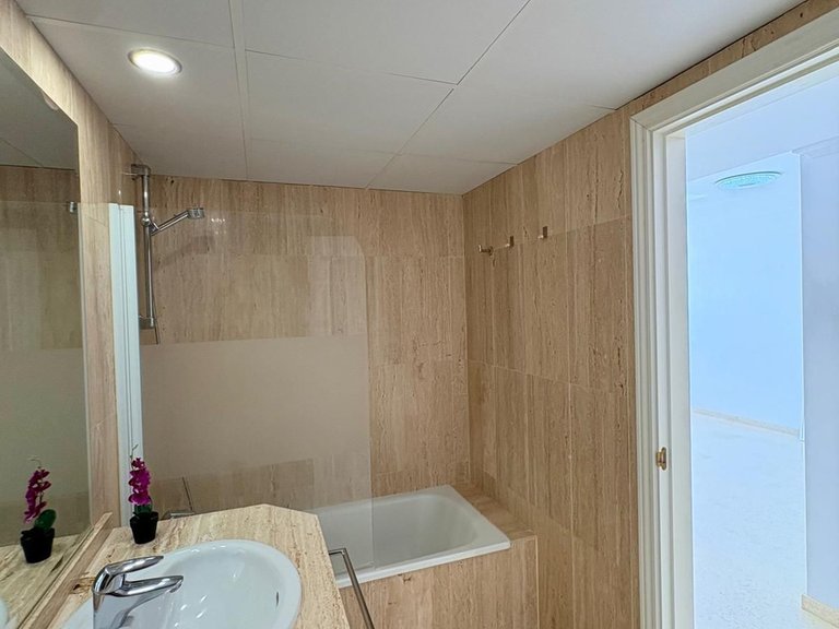 Apartment for Sale in Elviria, Malaga 18