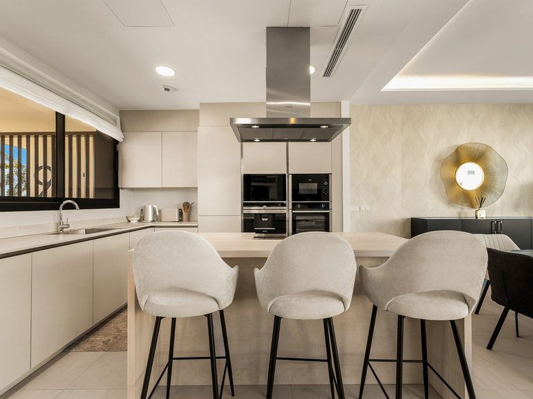 Villa for Sale in Río Real, Malaga 25
