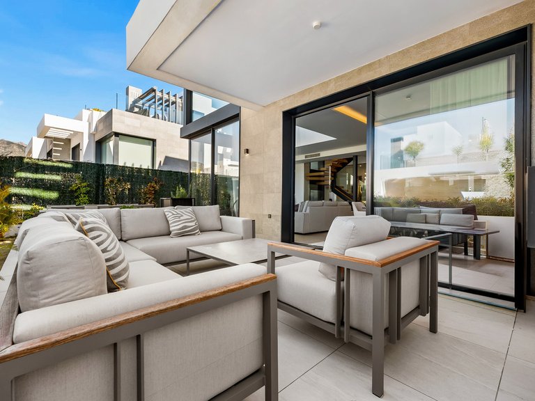 Villa for Sale in Río Real, Malaga 29