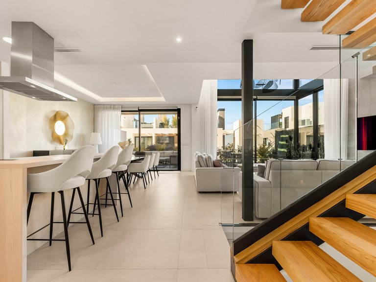 Villa for Sale in Río Real, Malaga 30
