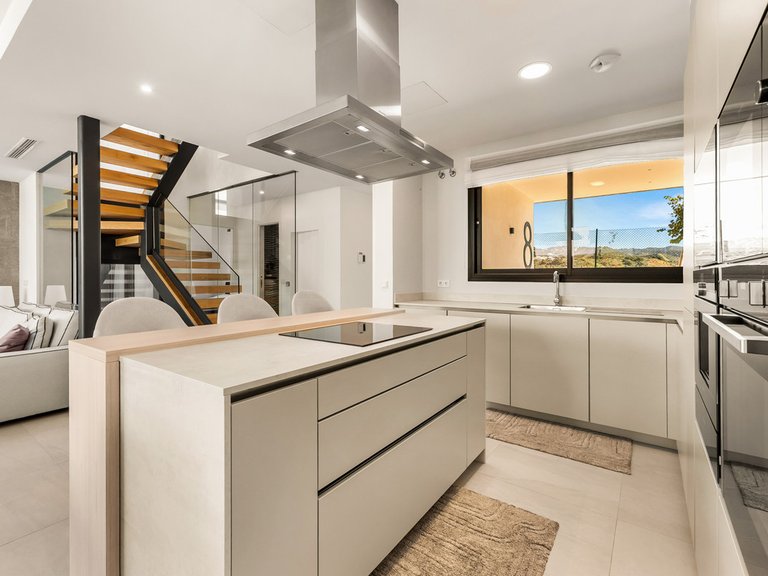 Villa for Sale in Río Real, Malaga 32
