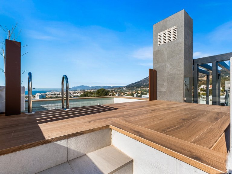 Villa for Sale in Río Real, Malaga 44