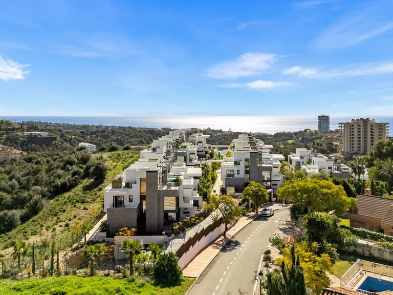 Villa for Sale in Río Real, Malaga 49