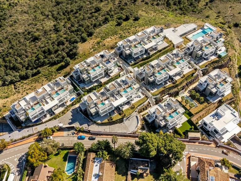 Villa for Sale in Río Real, Malaga 52