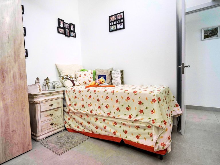 Villa for Sale in Las Chapas, Malaga 12