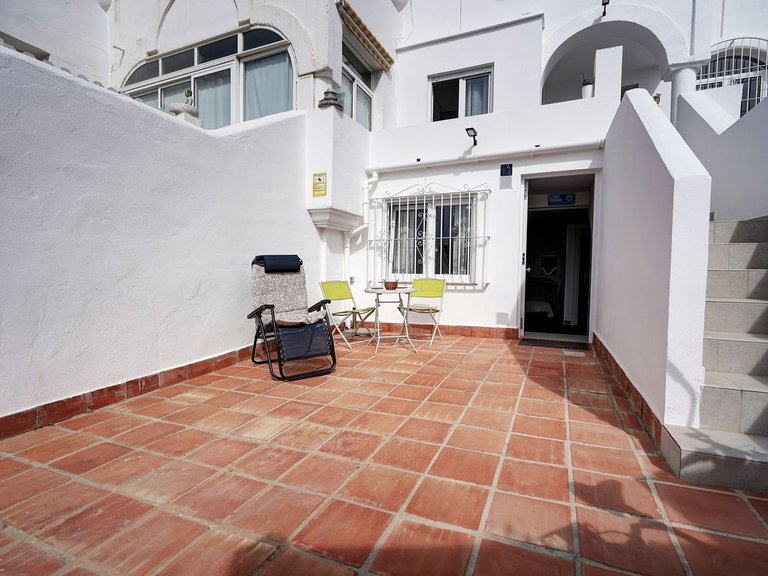 Villa for Sale in Las Chapas, Malaga 20