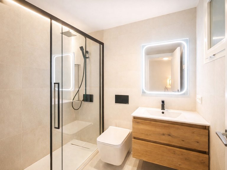 Apartment for Sale in Estepona, Malaga 27