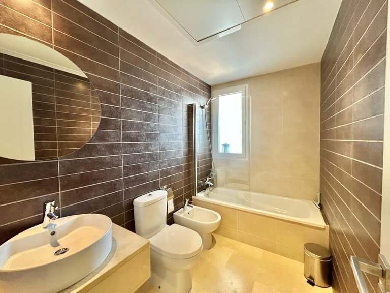 Apartment for Sale in Estepona, Malaga 12