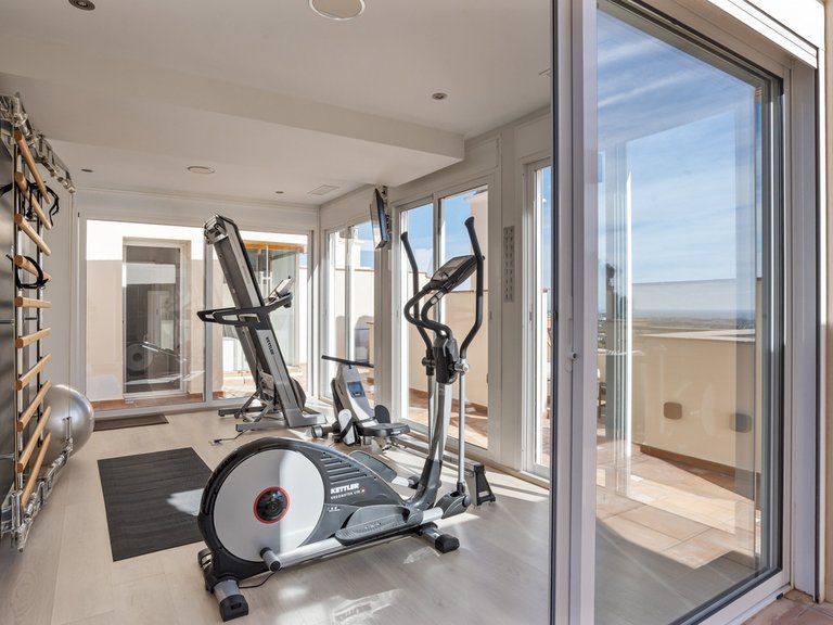 Apartment for Sale in Benahavís, Malaga 5