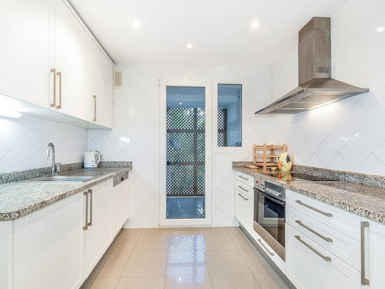 Apartment for Sale in Mijas Golf, Malaga 8
