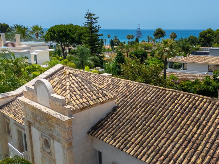 Villa for Sale in Marbella, Malaga 36