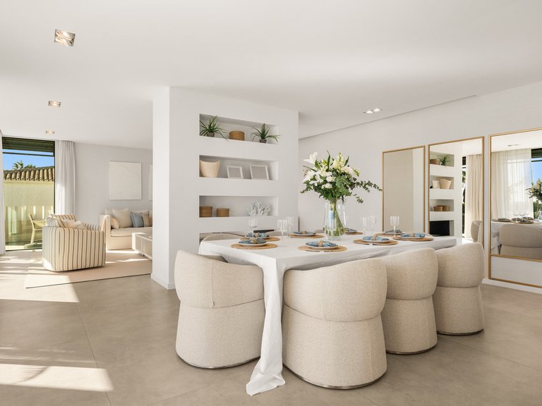 Villa for Sale in New Golden Mile, Malaga 5