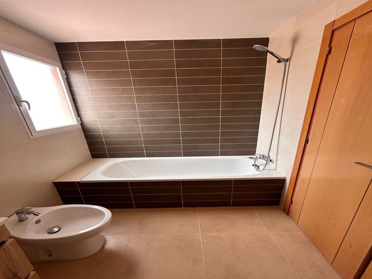 Apartment for Sale in Lomas De Cabo Roig, Alicante 12