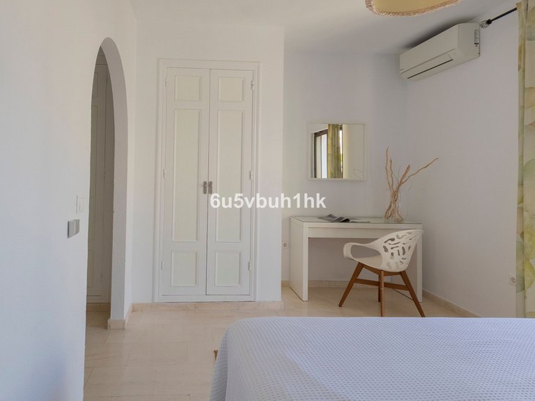 Villa for Sale in Benalmadena Costa, Malaga 34